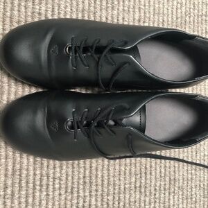 MEN'S CAPEZIO BLACK OXFORD STYLE TIC TAP TOE SHOE SIZE 10M